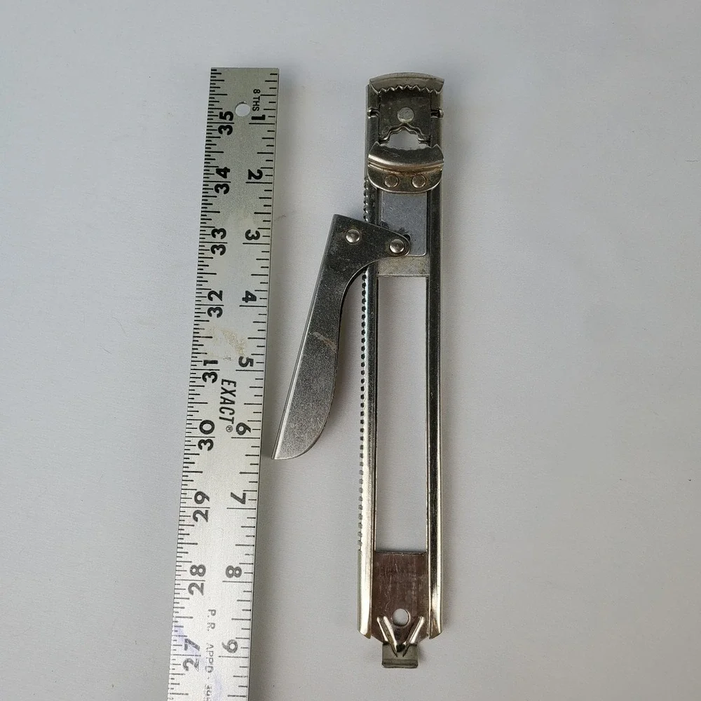 Vintage Adjustable Jar/Can/Bottle Opener Kitchen Multi-Tool Pat 26691412